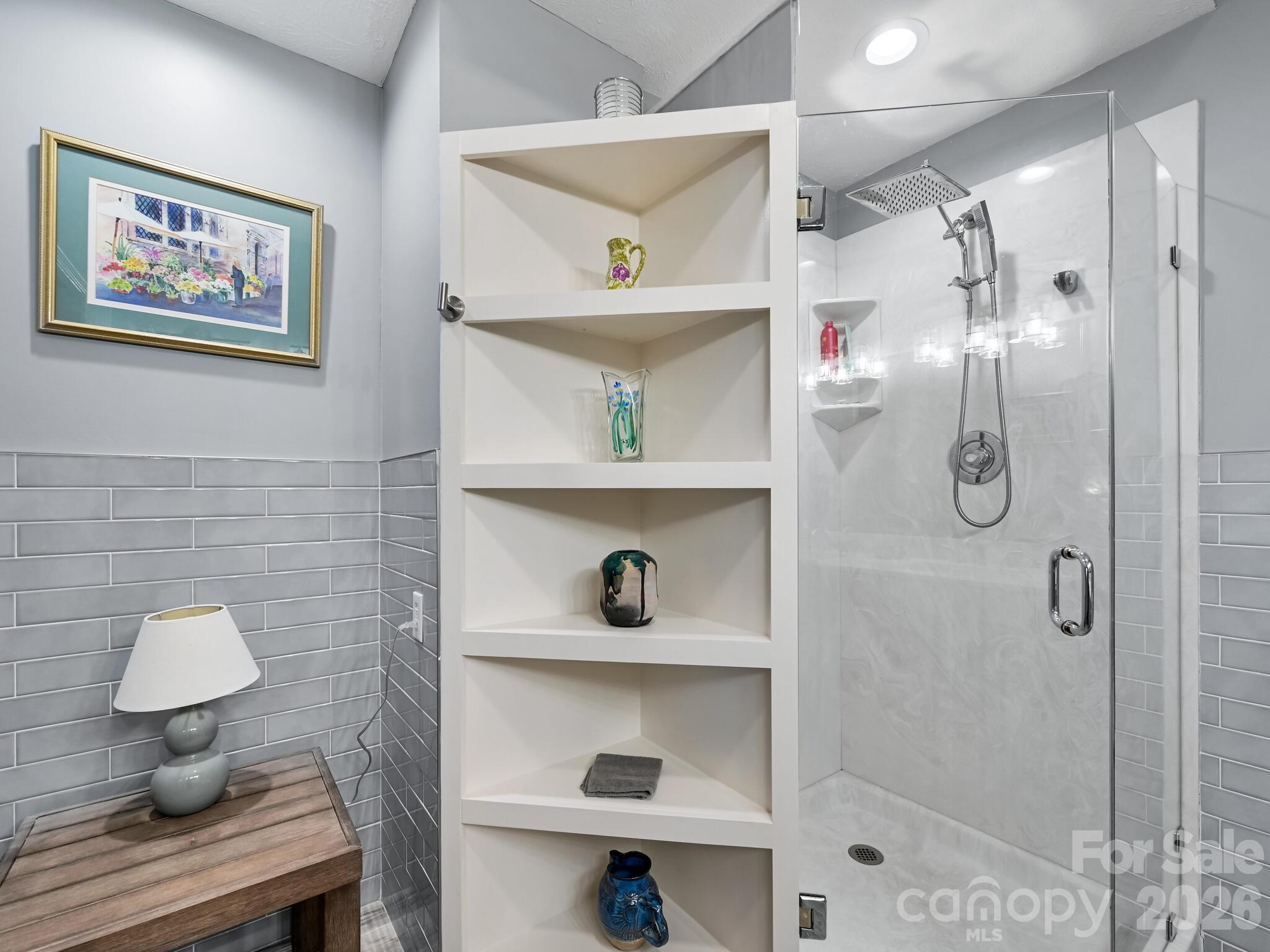 Cummings Cove - Residential