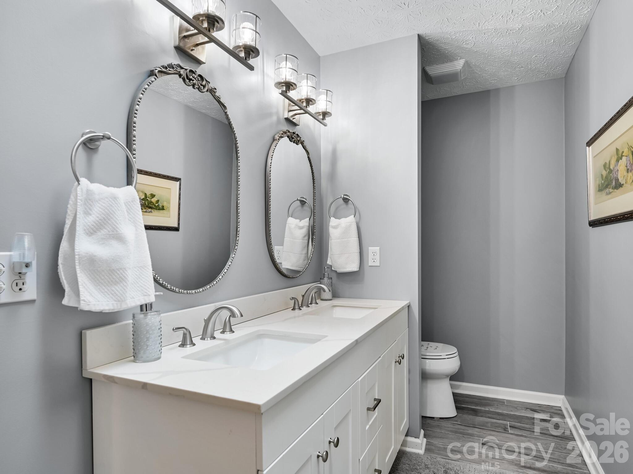 Cummings Cove - Residential