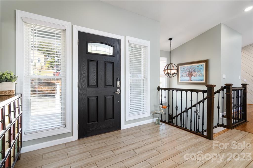 Tega Cay - Residential