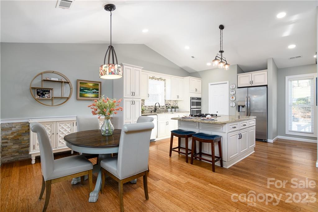 Tega Cay - Residential