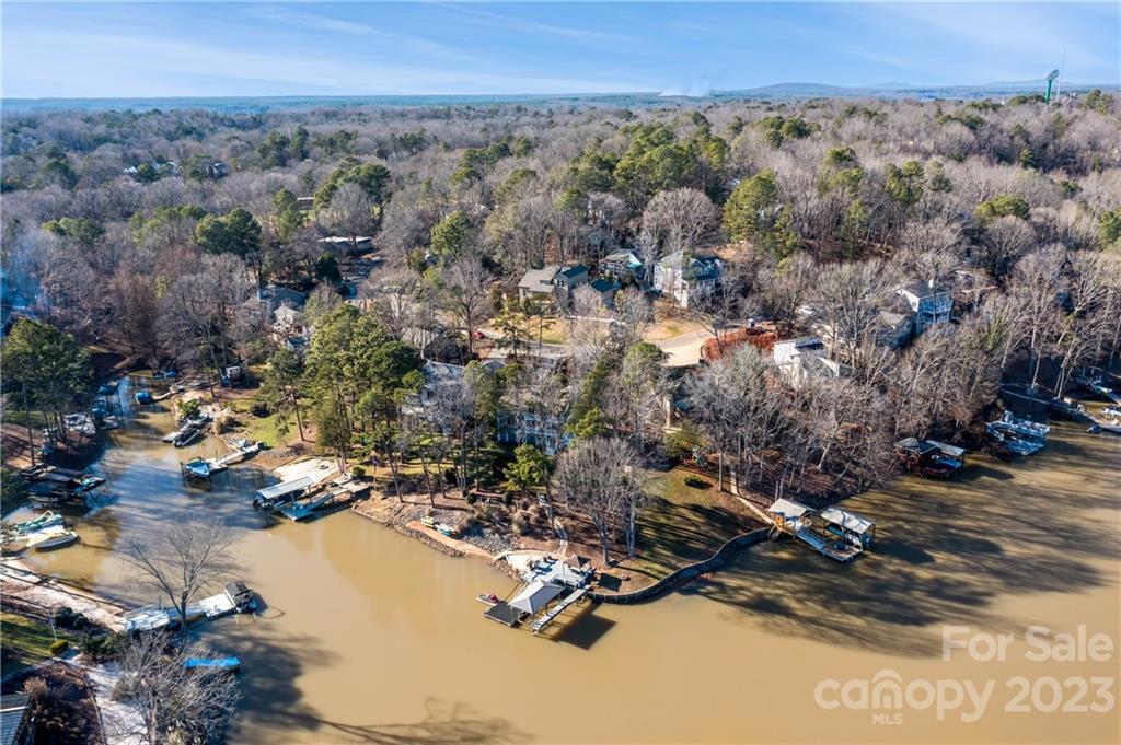 Tega Cay - Residential