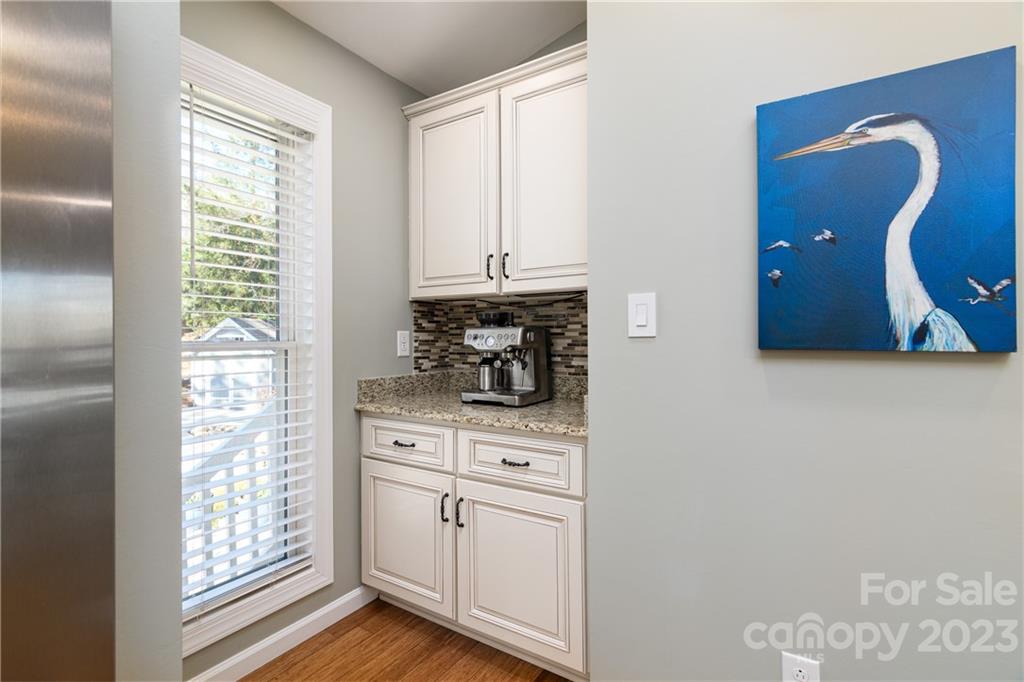 Tega Cay - Residential