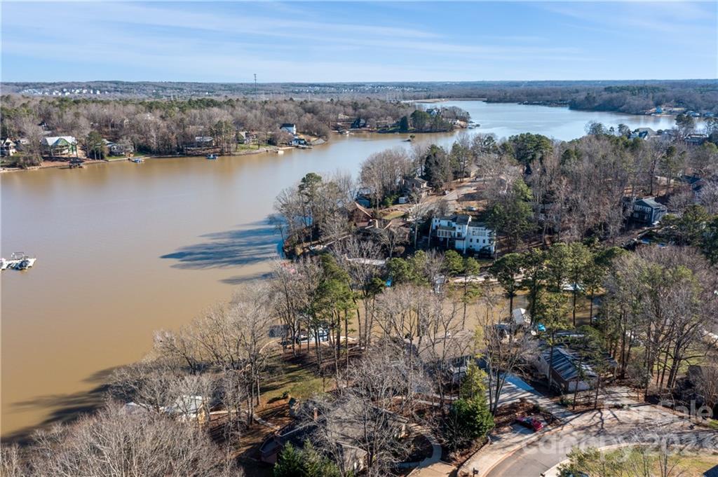 Tega Cay - Residential