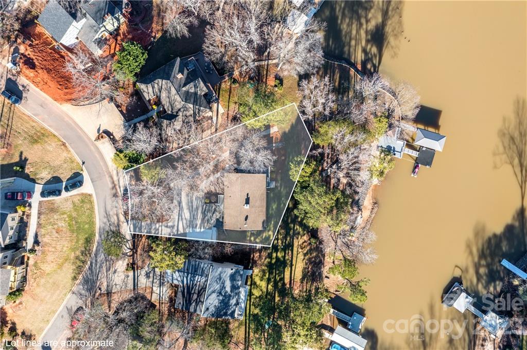 Tega Cay - Residential