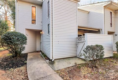 Photo of 8022 Princess Ann Drive, Charlotte, NC 28212 (MLS # 4326922)