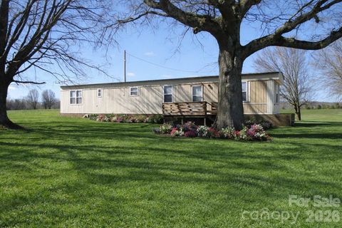 5750 New Hope Road Denton NC 27239