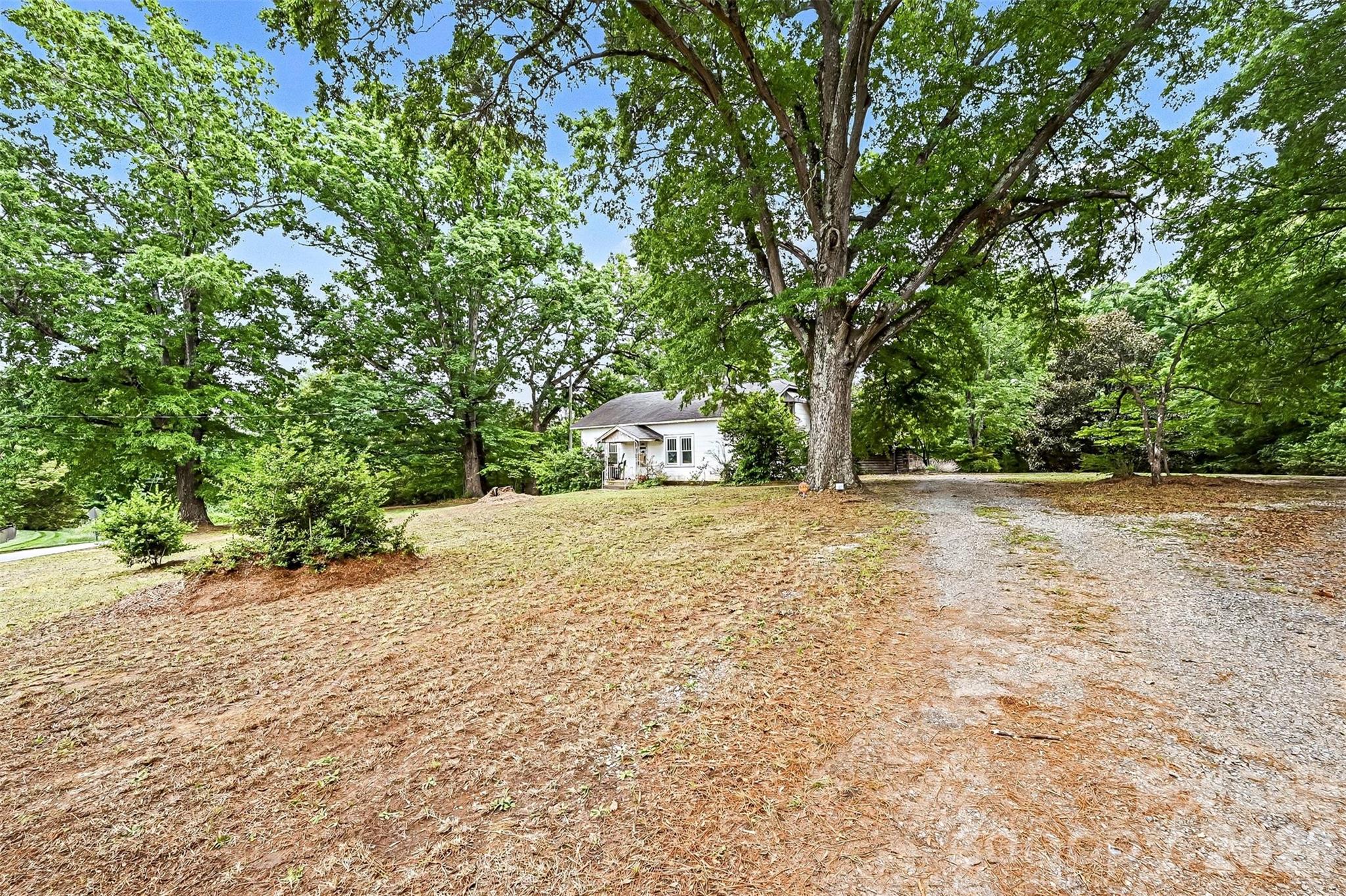 1116 Medlin Road