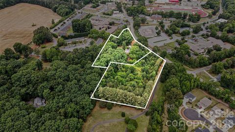 Photo of 1116 Medlin Road, Monroe, NC 28112 (MLS # 4378512)