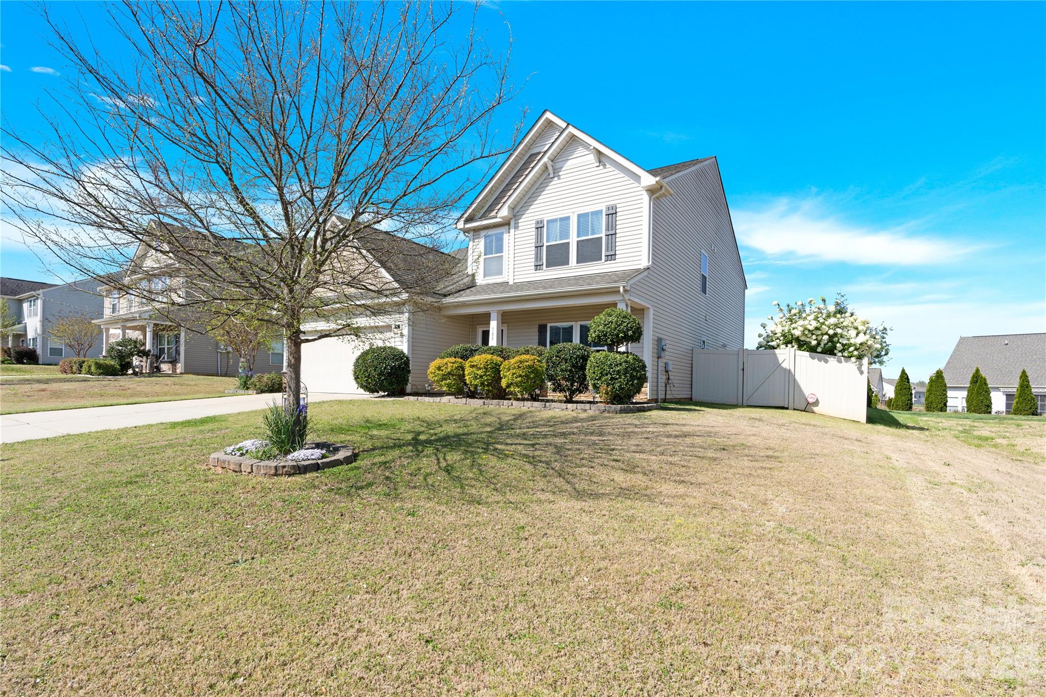 Hidden Lakes - Residential