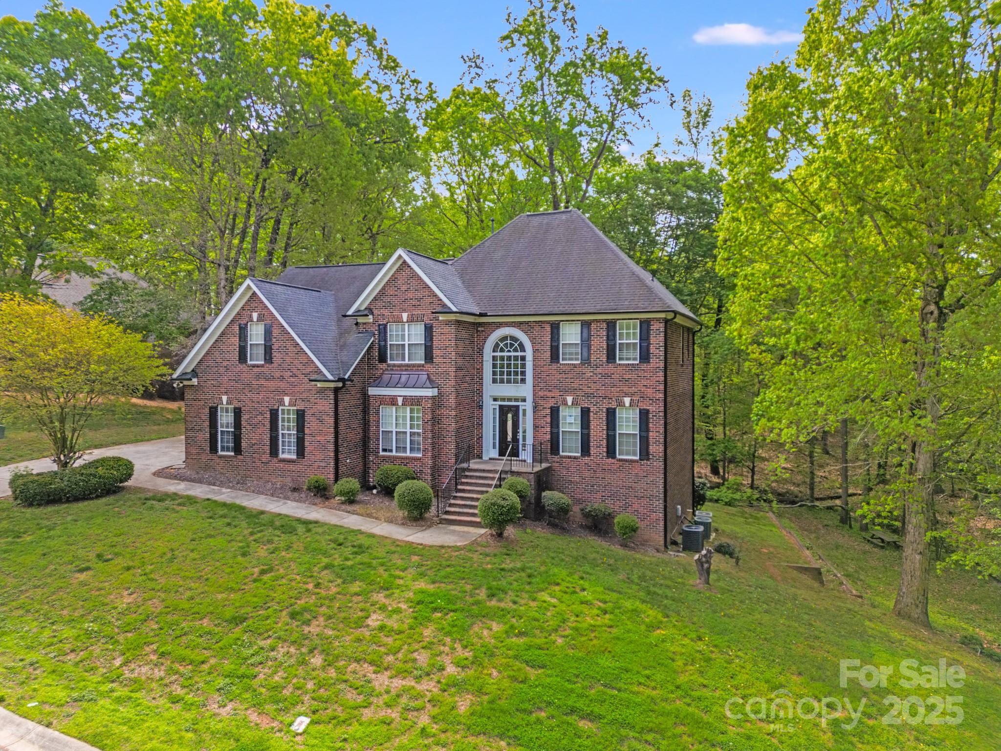 1000 Potters Bluff Road