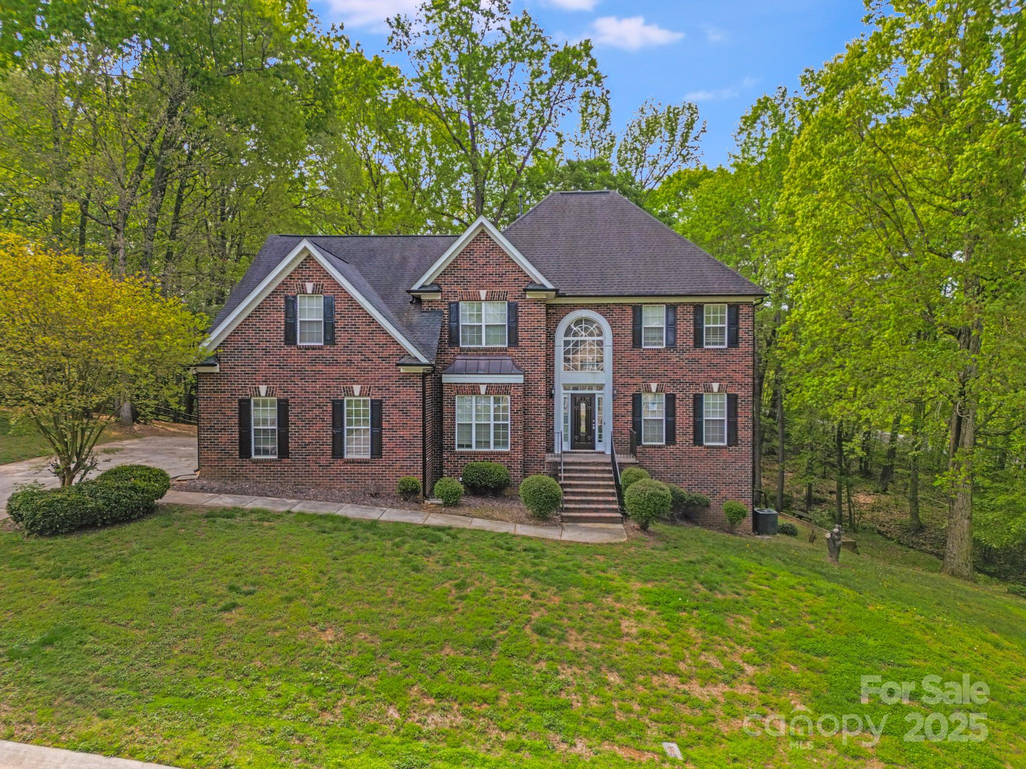 1000 Potters Bluff Road