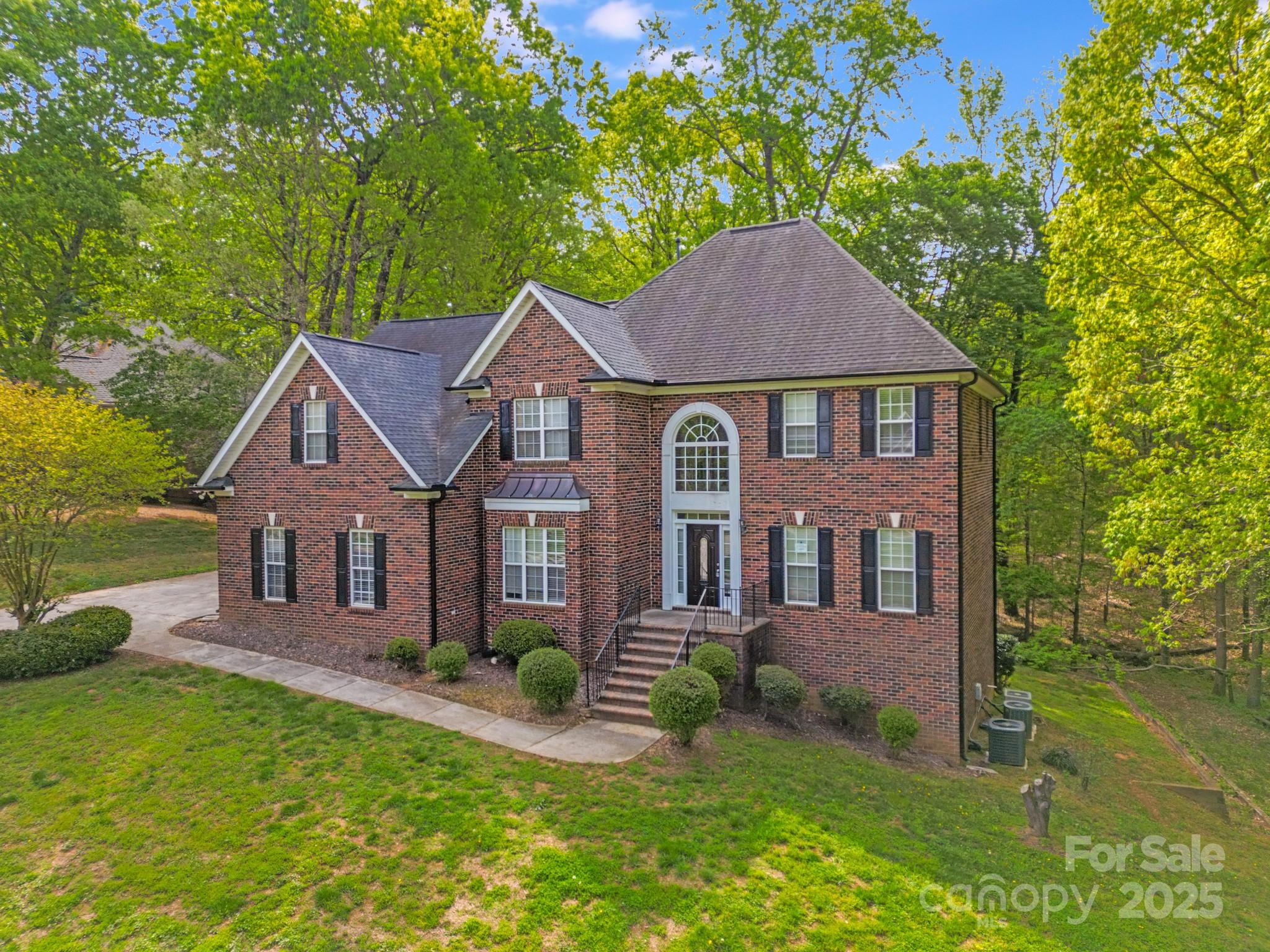 1000 Potters Bluff Road