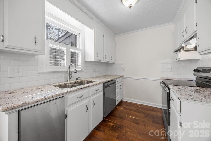 Welcome to this beautifully updated condo, located less than one mile from Downtown Concord. This end unit features updates throughout and is truly move-in ready. As soon as you enter, you will appreciate the pre-finished hardwood floors and fresh, neutral paint. The great room is anchored by a charming rock fireplace, providing an inviting space to relax or watch TV.  The great room opens to the dining area, which has room for a larger table. The kitchen is bright and welcoming, with granite counters, stainless appliances, tile backsplash, white cabinets, trash compactor, a pantry and even a window over the kitchen sink. The main level half bath has granite counters, new faucet, new mirror, updated light fixture, new hardware and fresh paint. Enjoy the convenience of a main level laundry closet, equipped with washer and dryer. Upstairs there are two large bedrooms with ample closet space and brand new carpet. The upstairs full bath has new granite counters as well as updated hardware, mirror and light fixture. Double doors off the dining area lead you outside to the deck. Great for relaxing evenings, morning coffees or entertaining friends on warm summer nights. New HVAC (2026). Storage area on deck. There is a community pool and clubhouse. Blending style and comfort, this home provides convenient access to local amenities. Don’t miss the opportunity to call this home yours. 

Make sure to read the HOA documents on the community website,  https://oakleafconcord.com. This neighborhood has pet restrictions and rental restrictions. There is a small propane tank under the deck that is for the fireplace gas logs only.