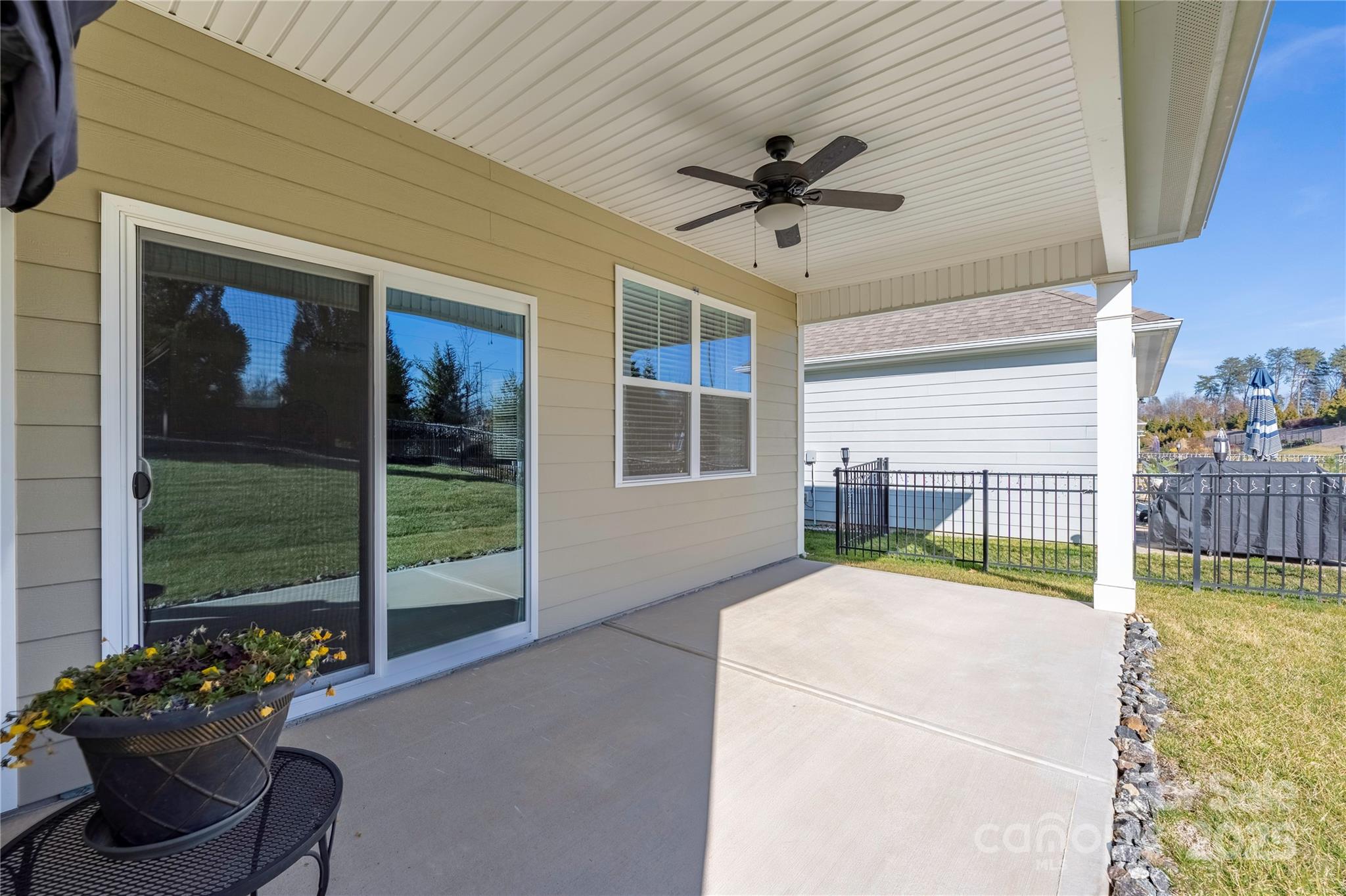 LakeWalk - Residential