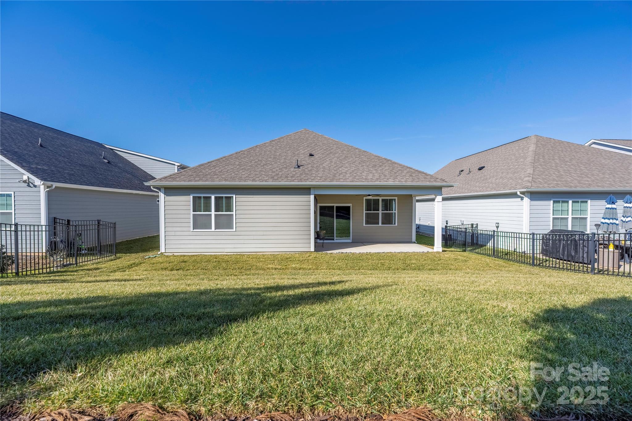 LakeWalk - Residential