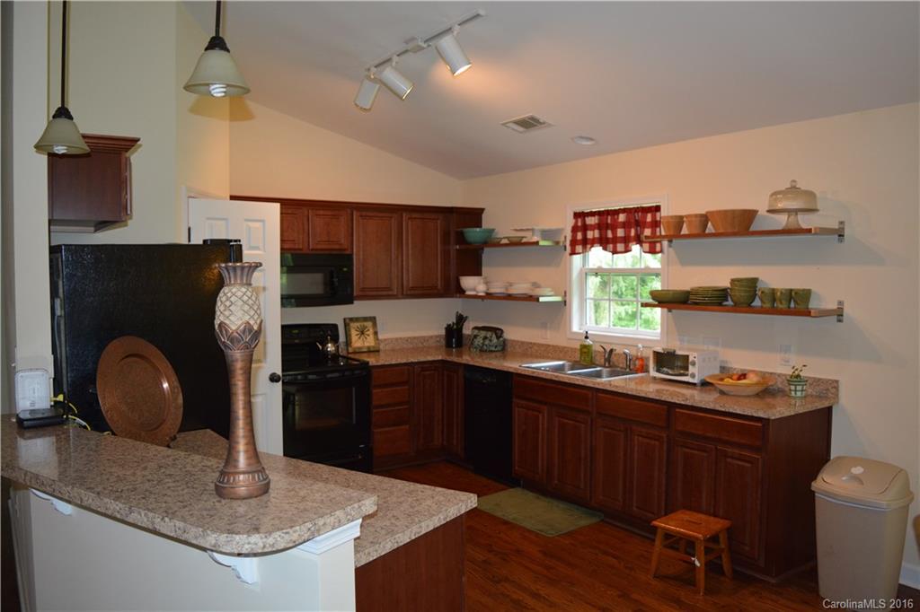 James Estates - Residential