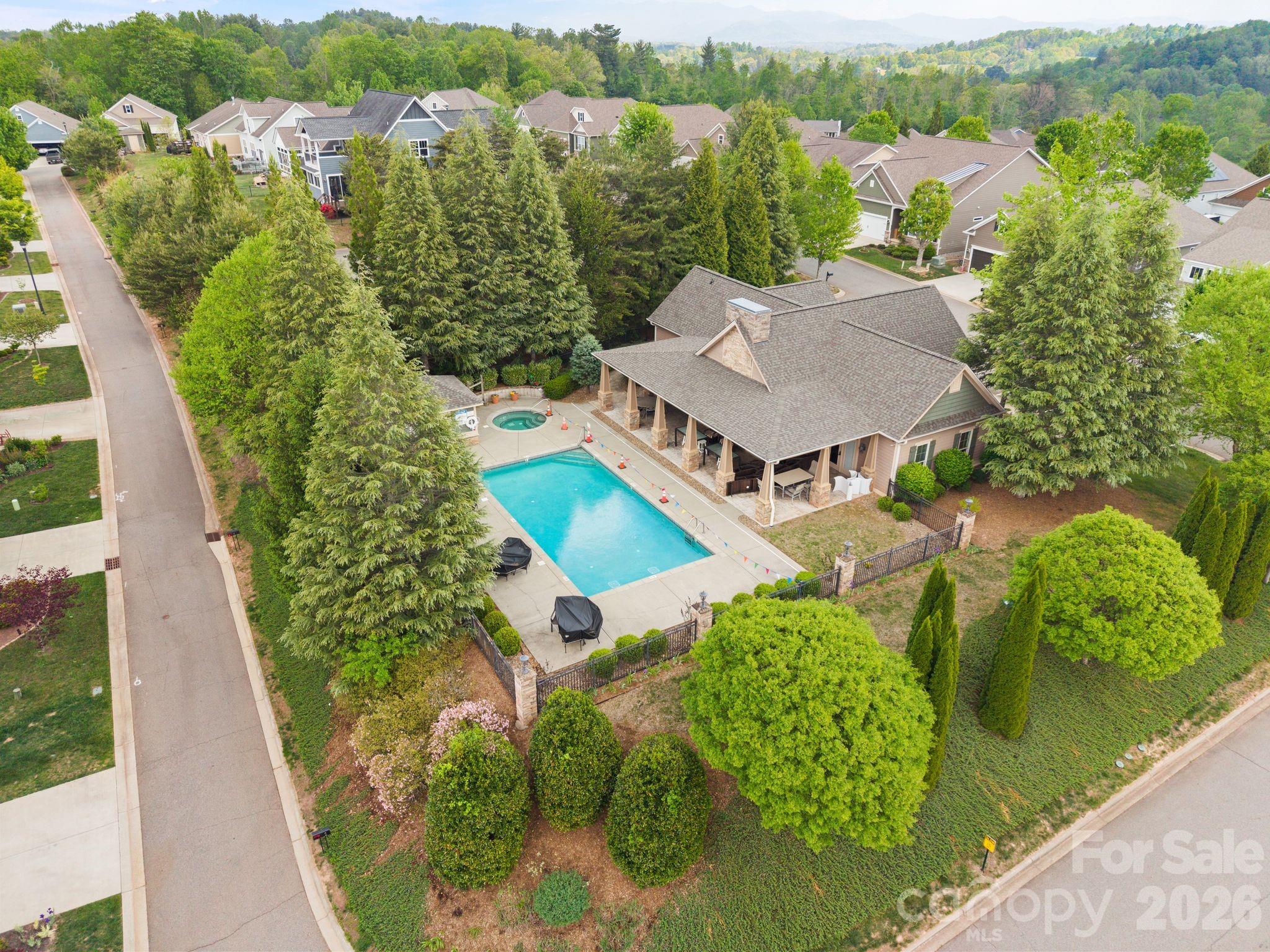 The Views at Rose Hill - Residential