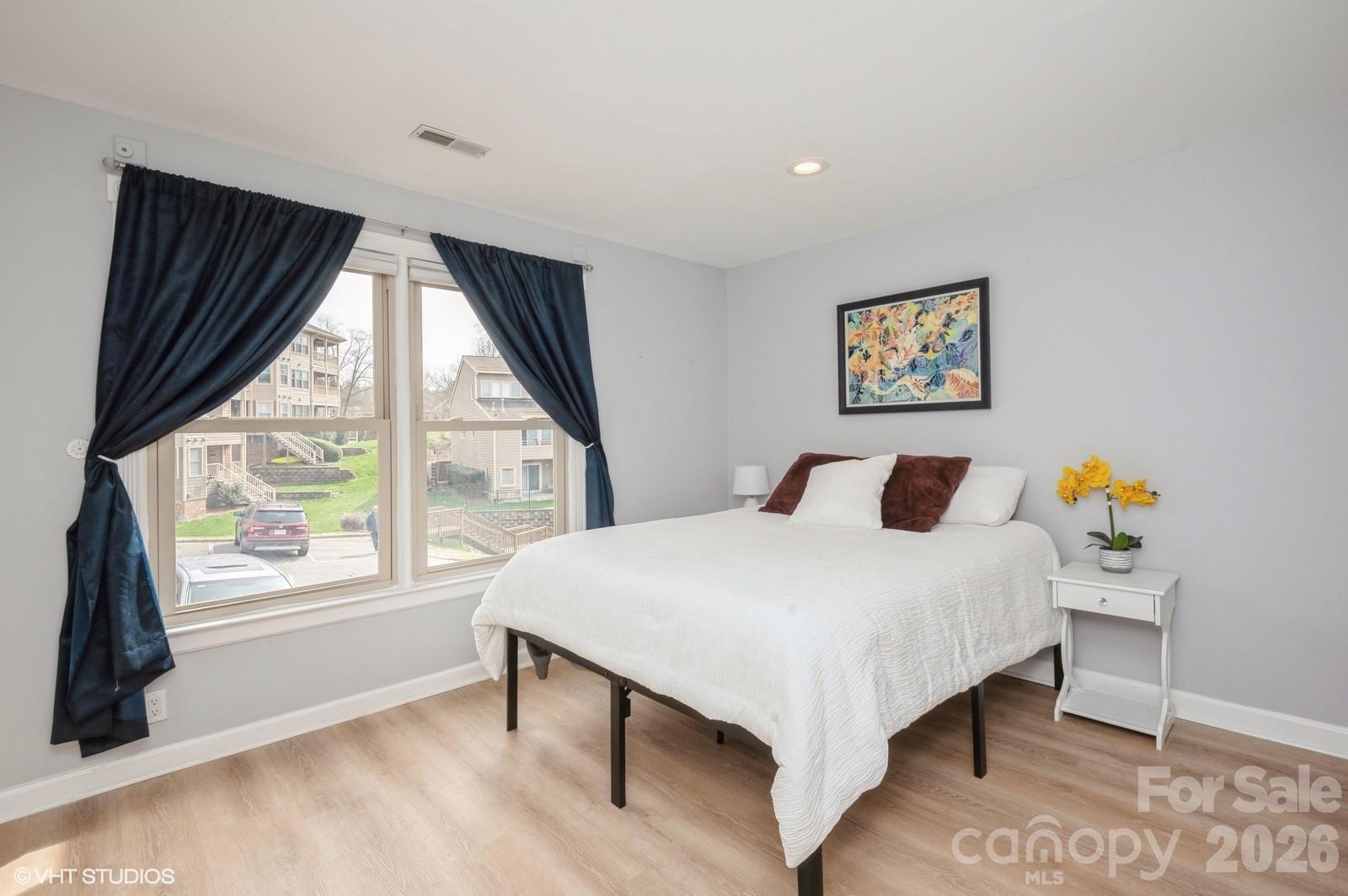 The Yachtsman - Residential