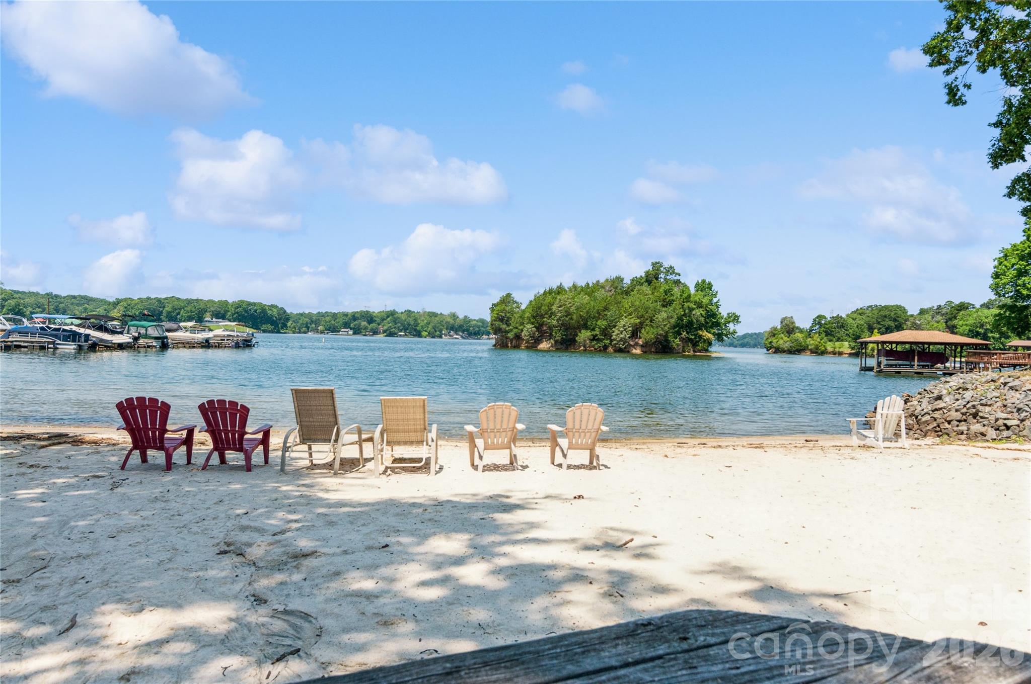 The Yachtsman - Residential