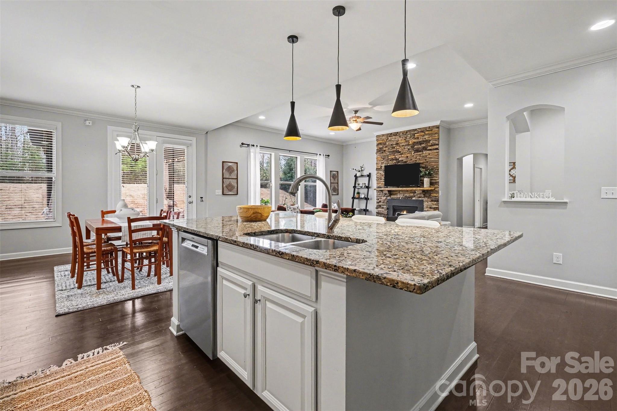 Lake Ridge - Residential