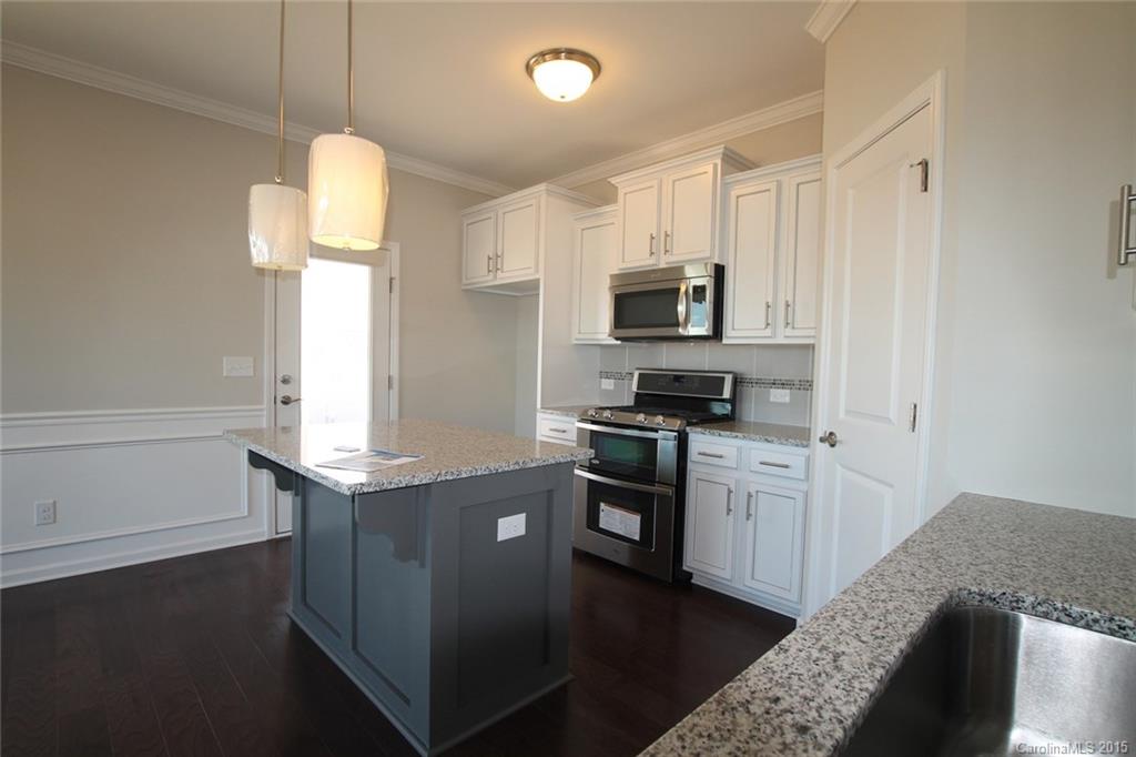 Lake Ridge - Residential