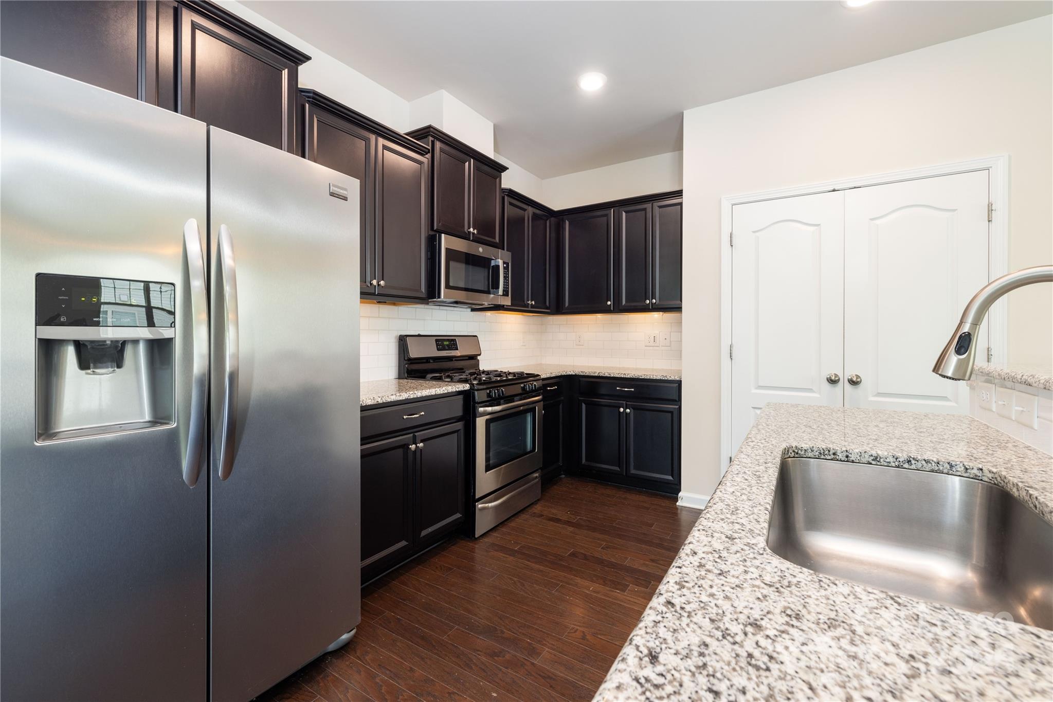 The Grove - Residential Lease