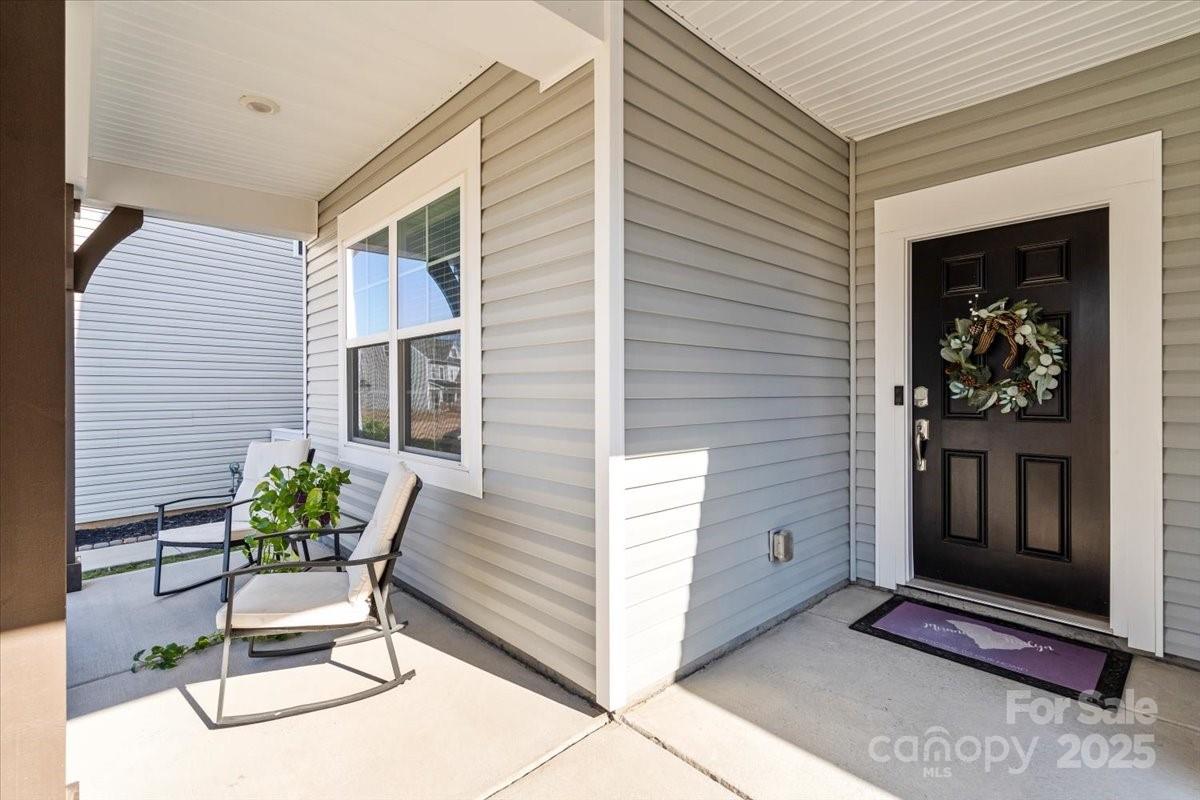 4230 Coachwhip Avenue