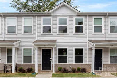 105 VILLA Lane Lincolnton NC 28092