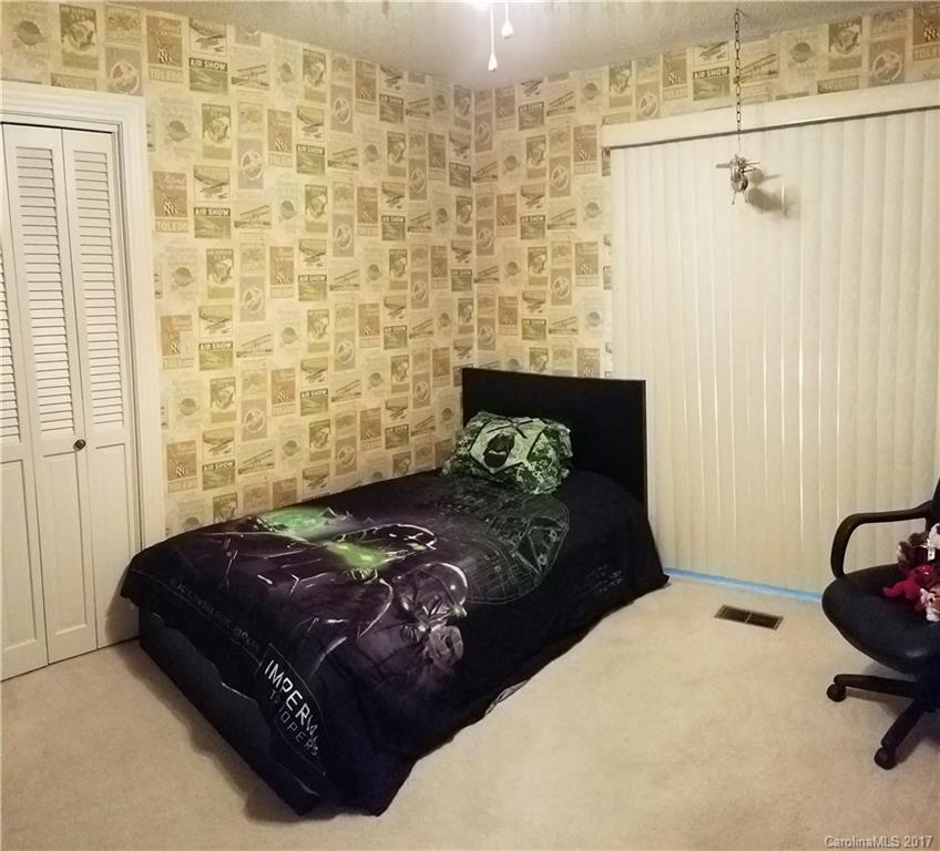 Amity Acres - Residential