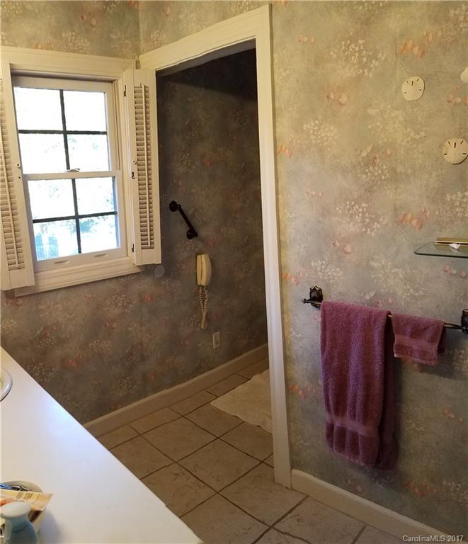 Amity Acres - Residential