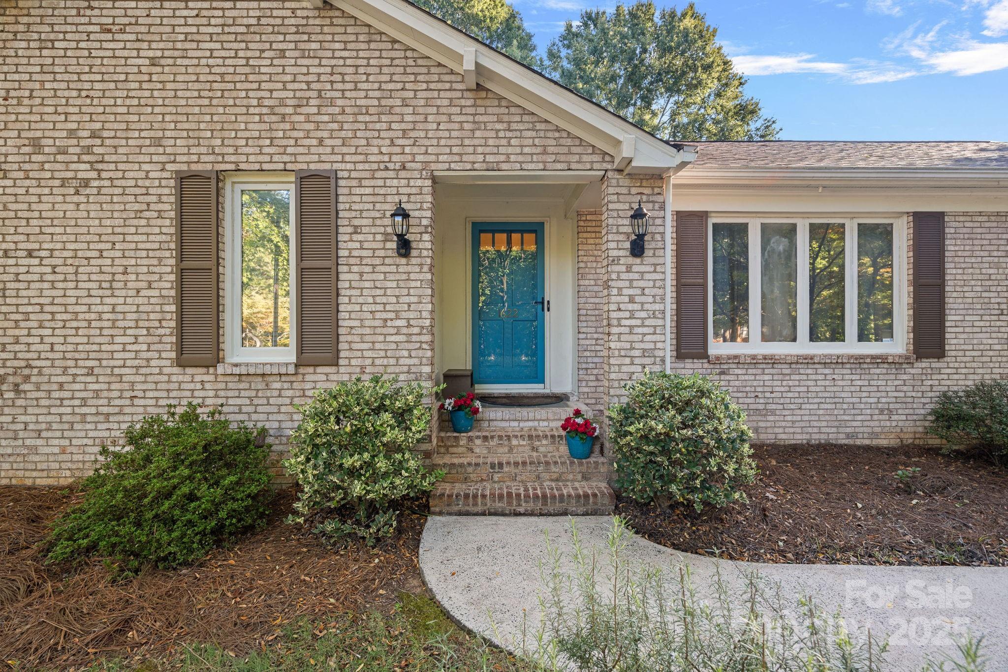 1622 Piccadilly Drive