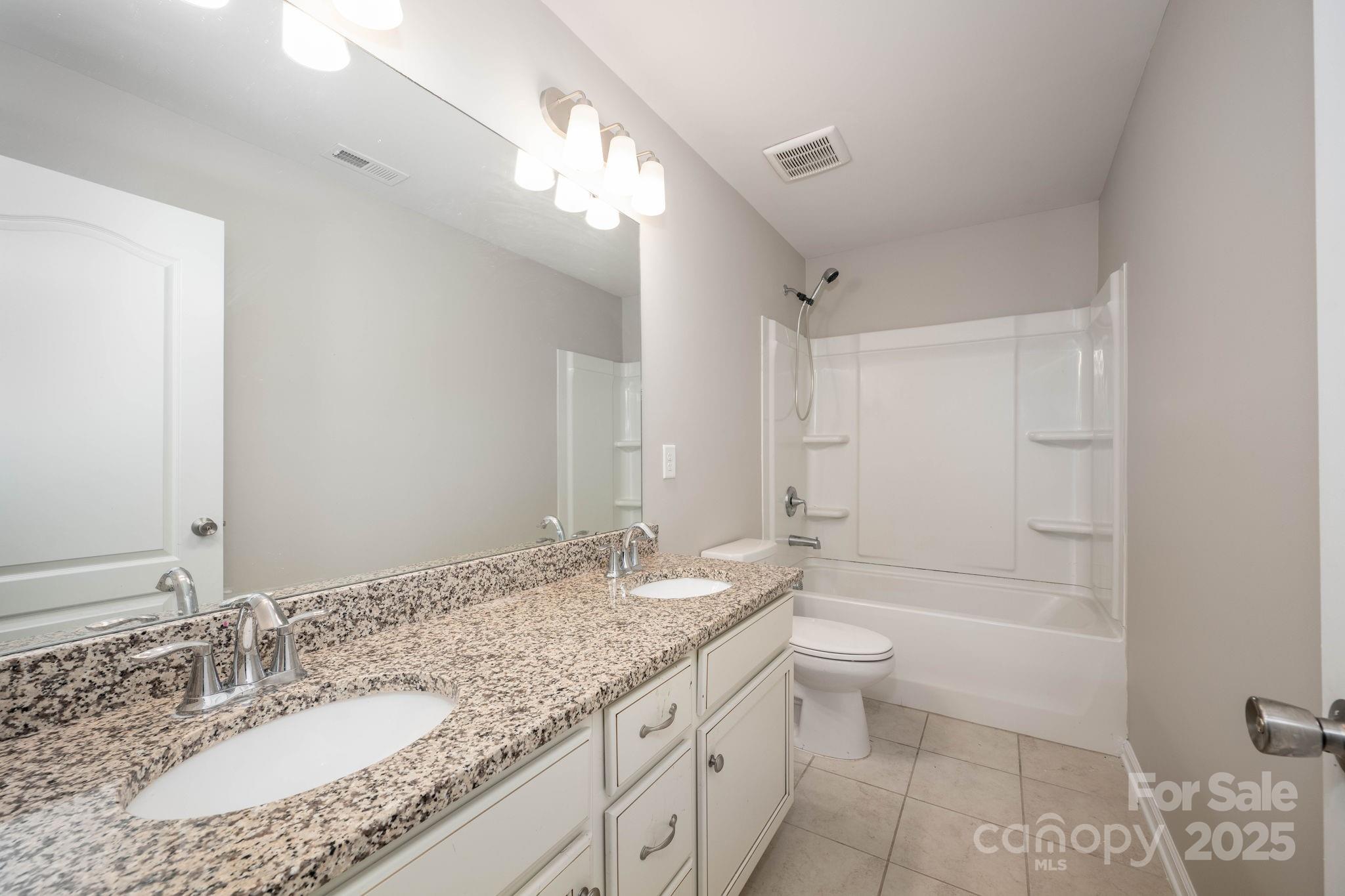 Falls Cove at Lake Norman - Residential