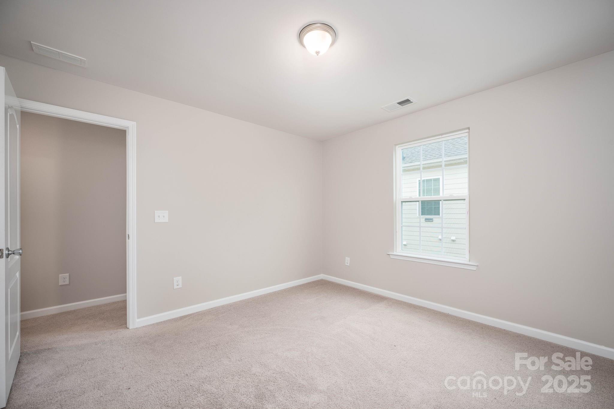 Falls Cove at Lake Norman - Residential