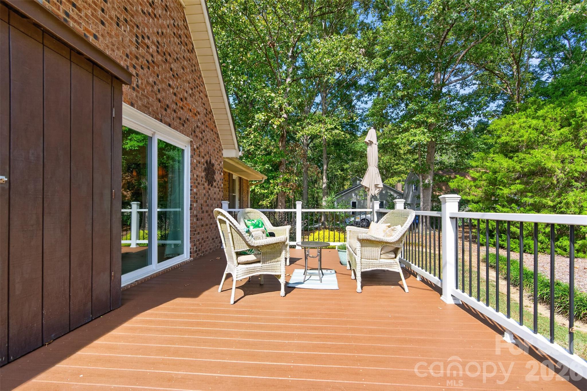 2209 Rainbrook Drive