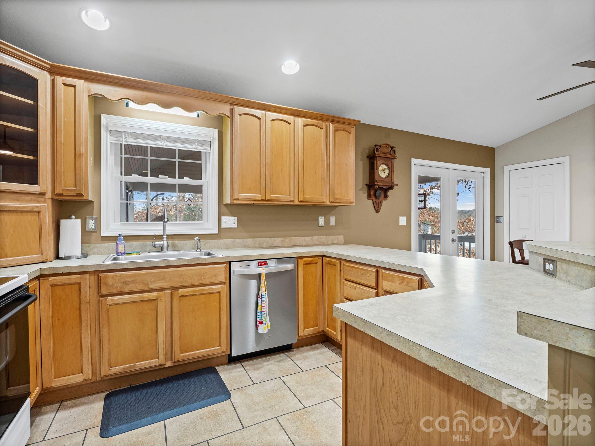 Pottery Terrace - Residential