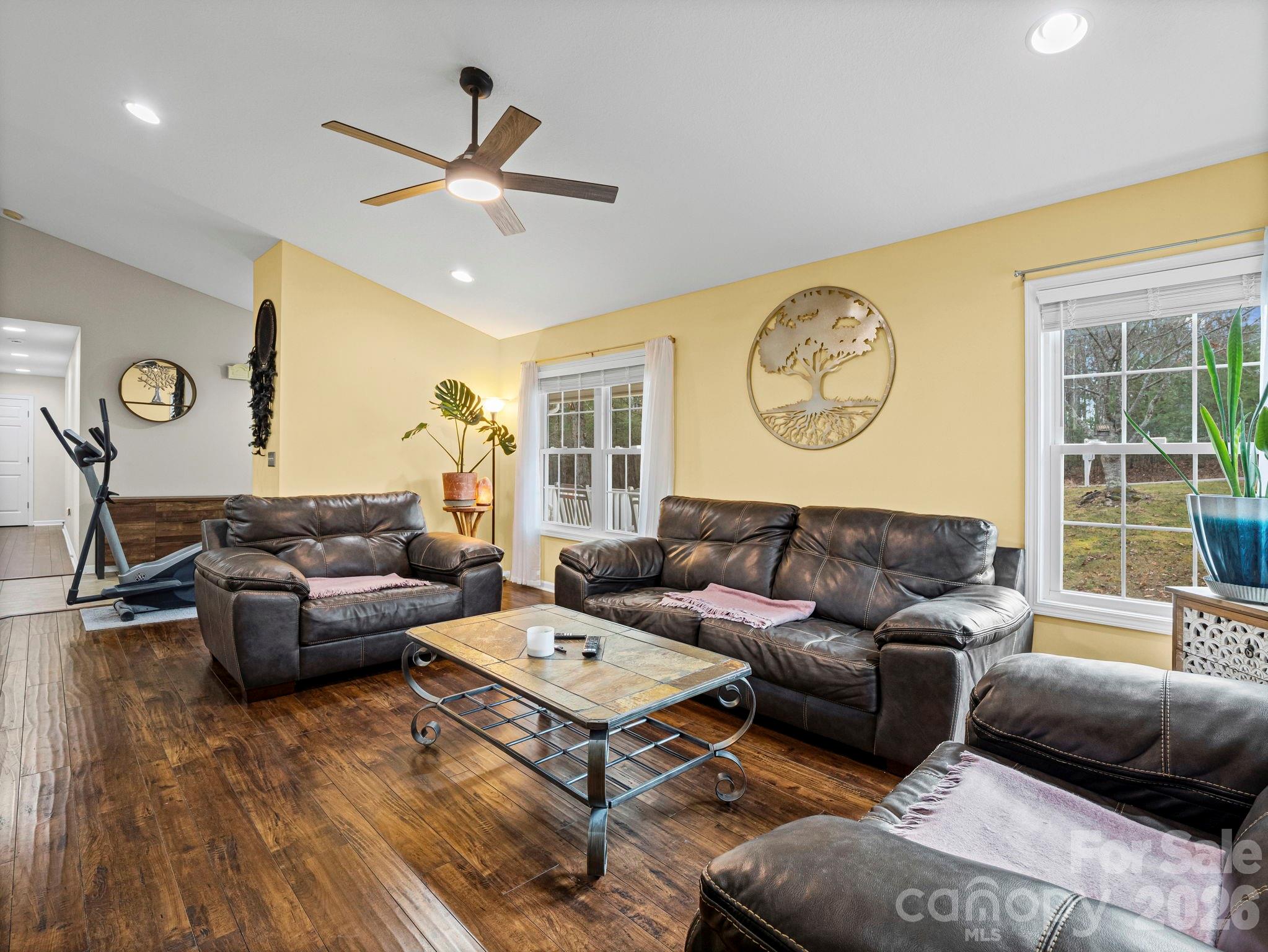 Pottery Terrace - Residential