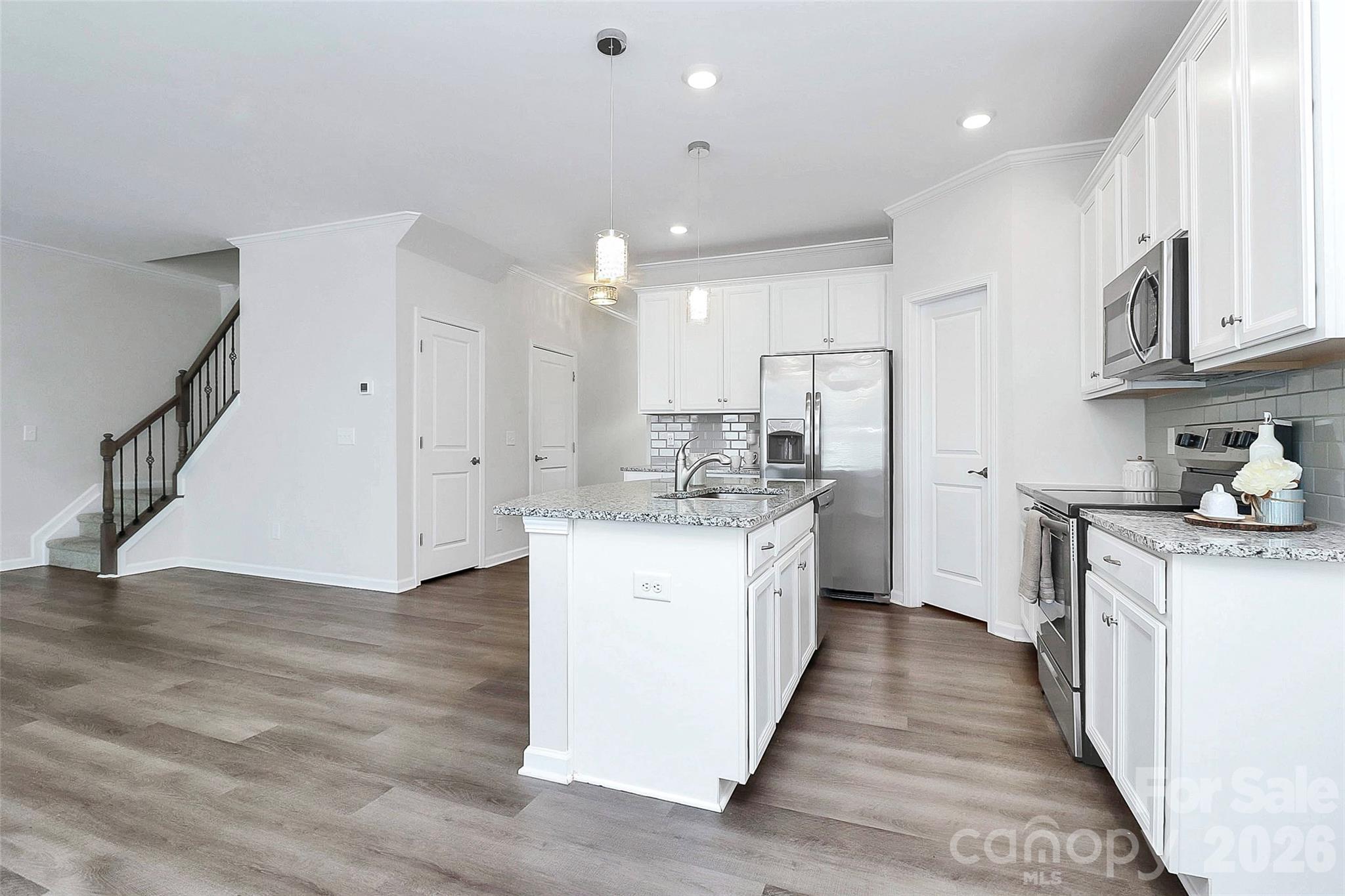 Waters Edge - Residential