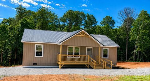 Photo of 2017 Bailey Drive, Hickory, NC 28601 (MLS # 4381511)