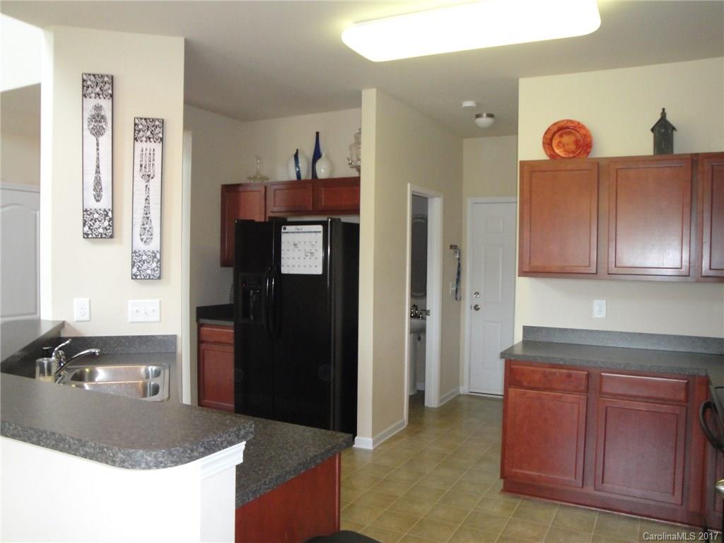 Old Stone Crossing - Residential