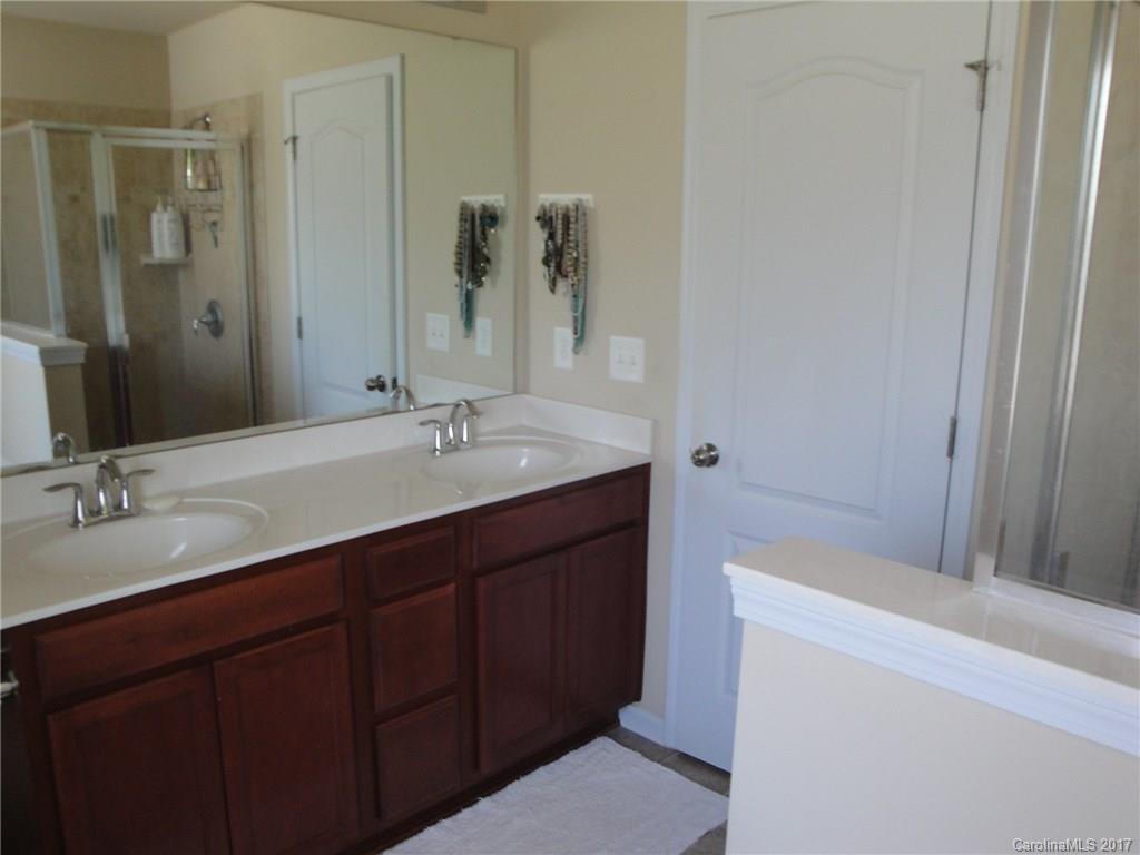 Old Stone Crossing - Residential