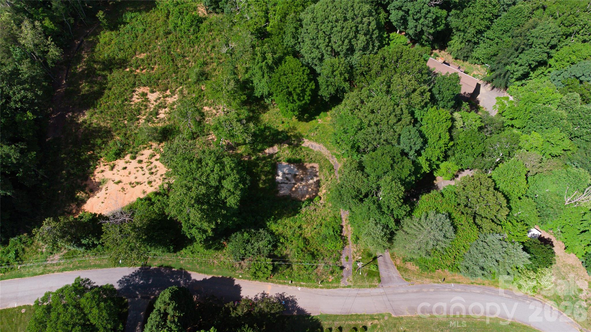 Photo 1 of 1 — 466 27th Avenue Circle NW, Hickory, NC 28601