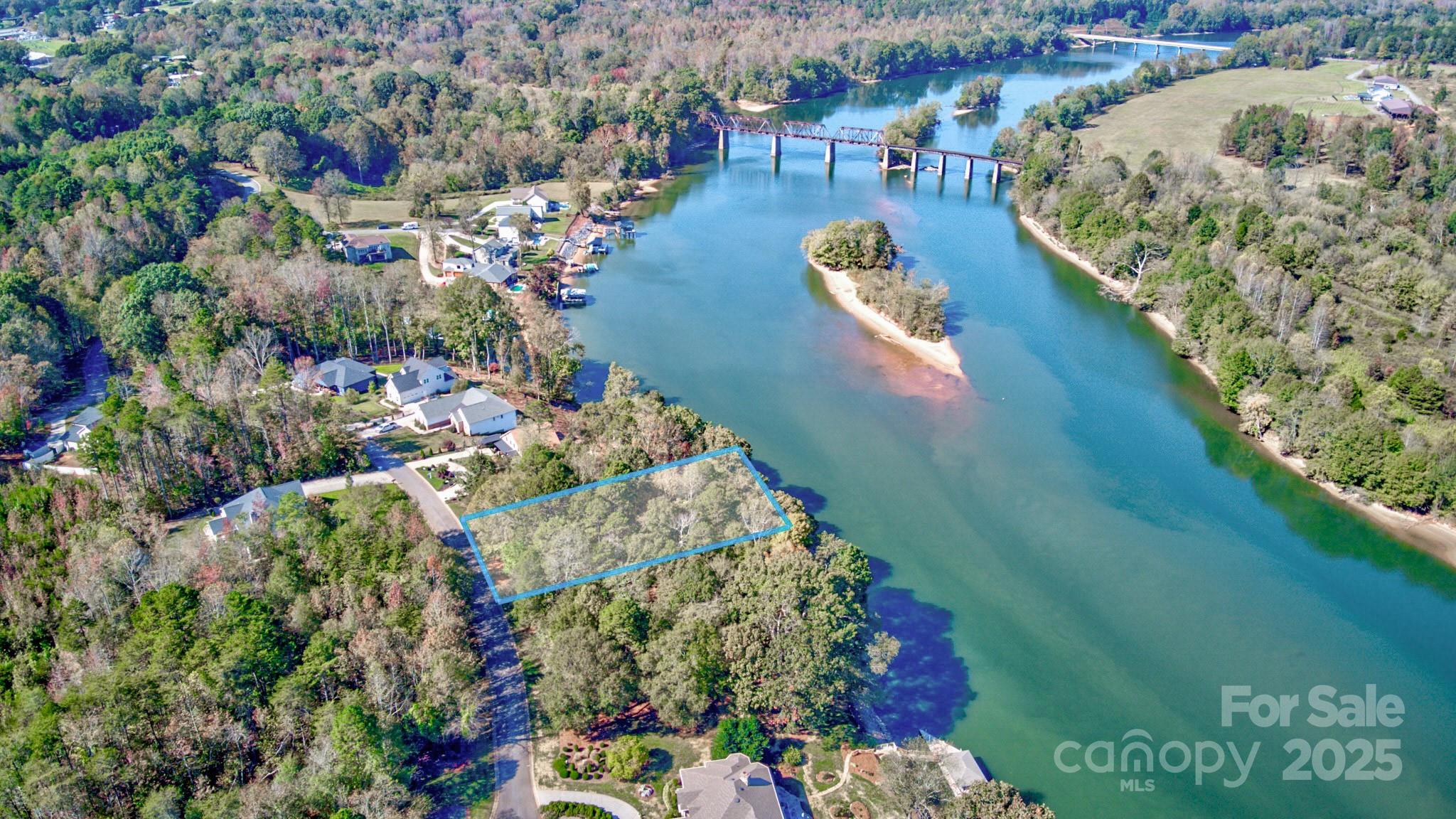 5898 Wood Duck Way