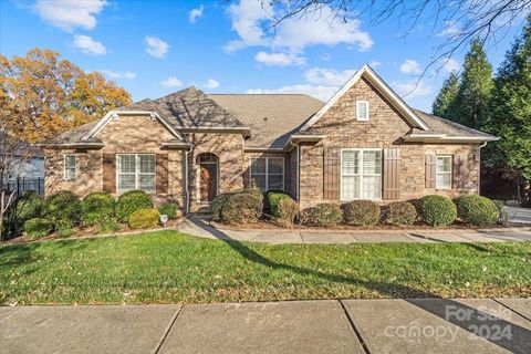 A home in Huntersville