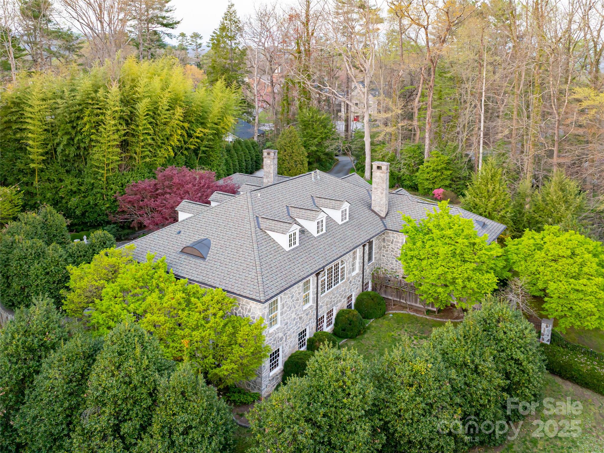60 Woodside Drive
