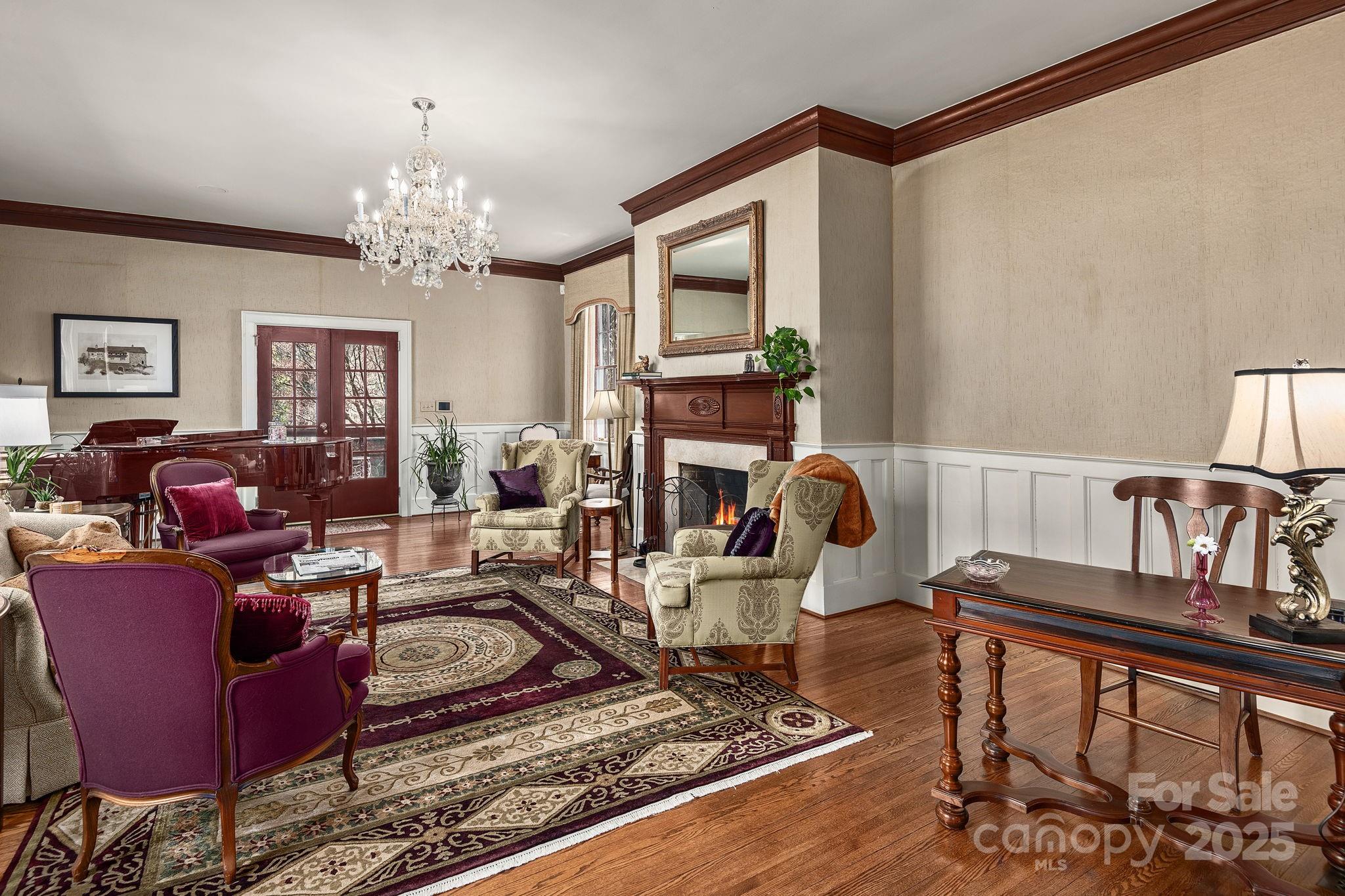 60 Woodside Drive