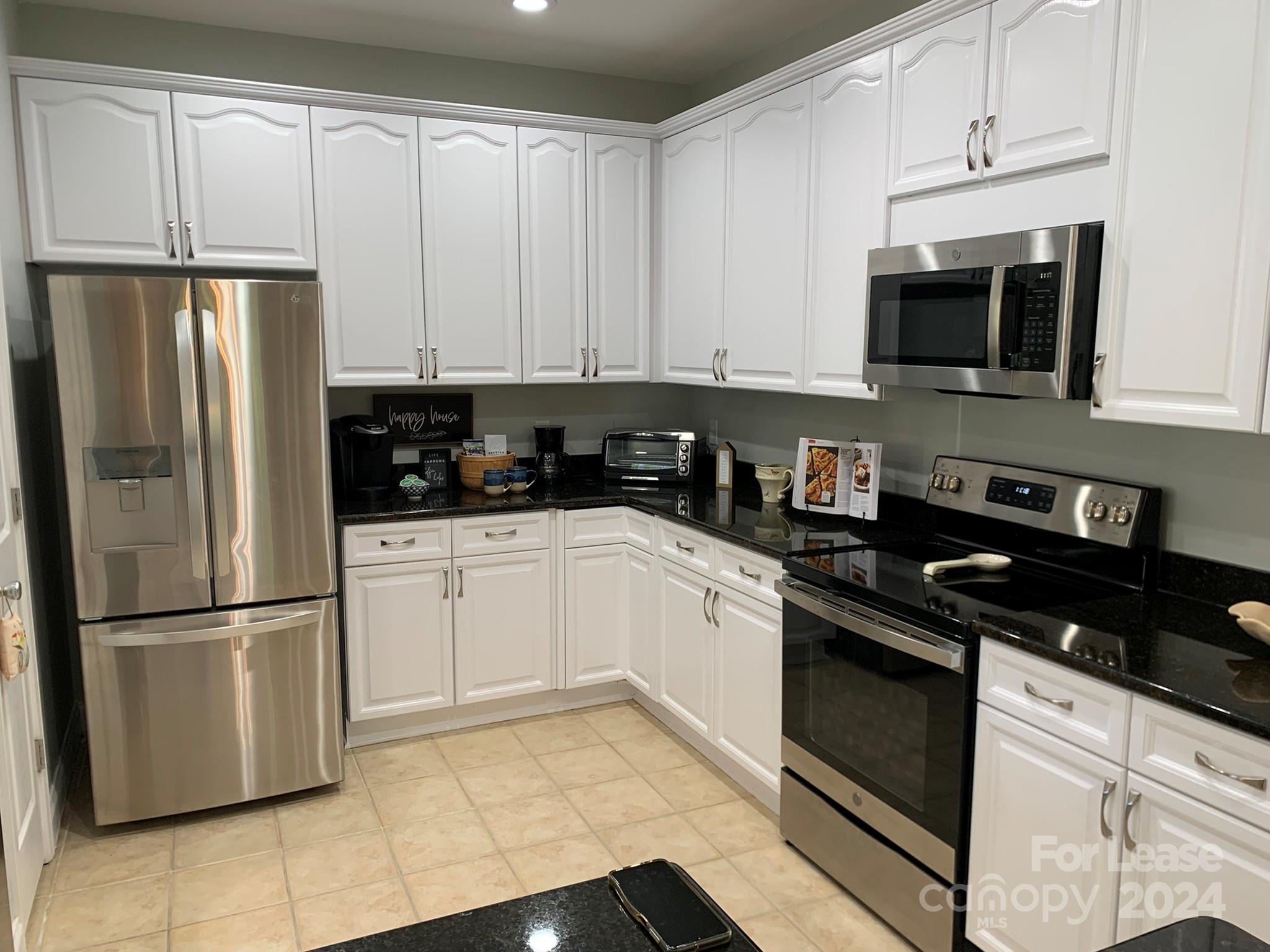 Edinburgh Square - Residential Lease