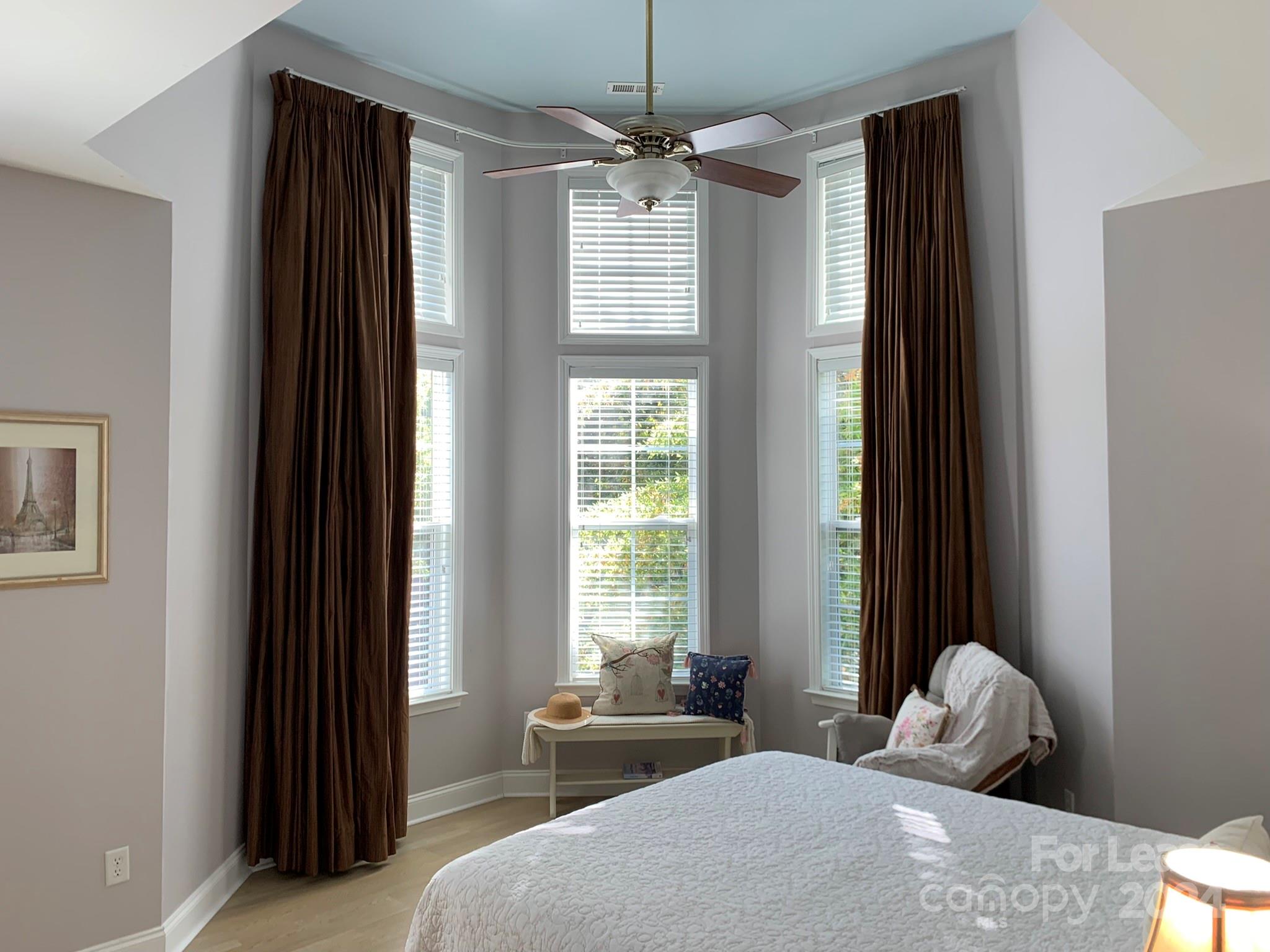 Edinburgh Square - Residential Lease