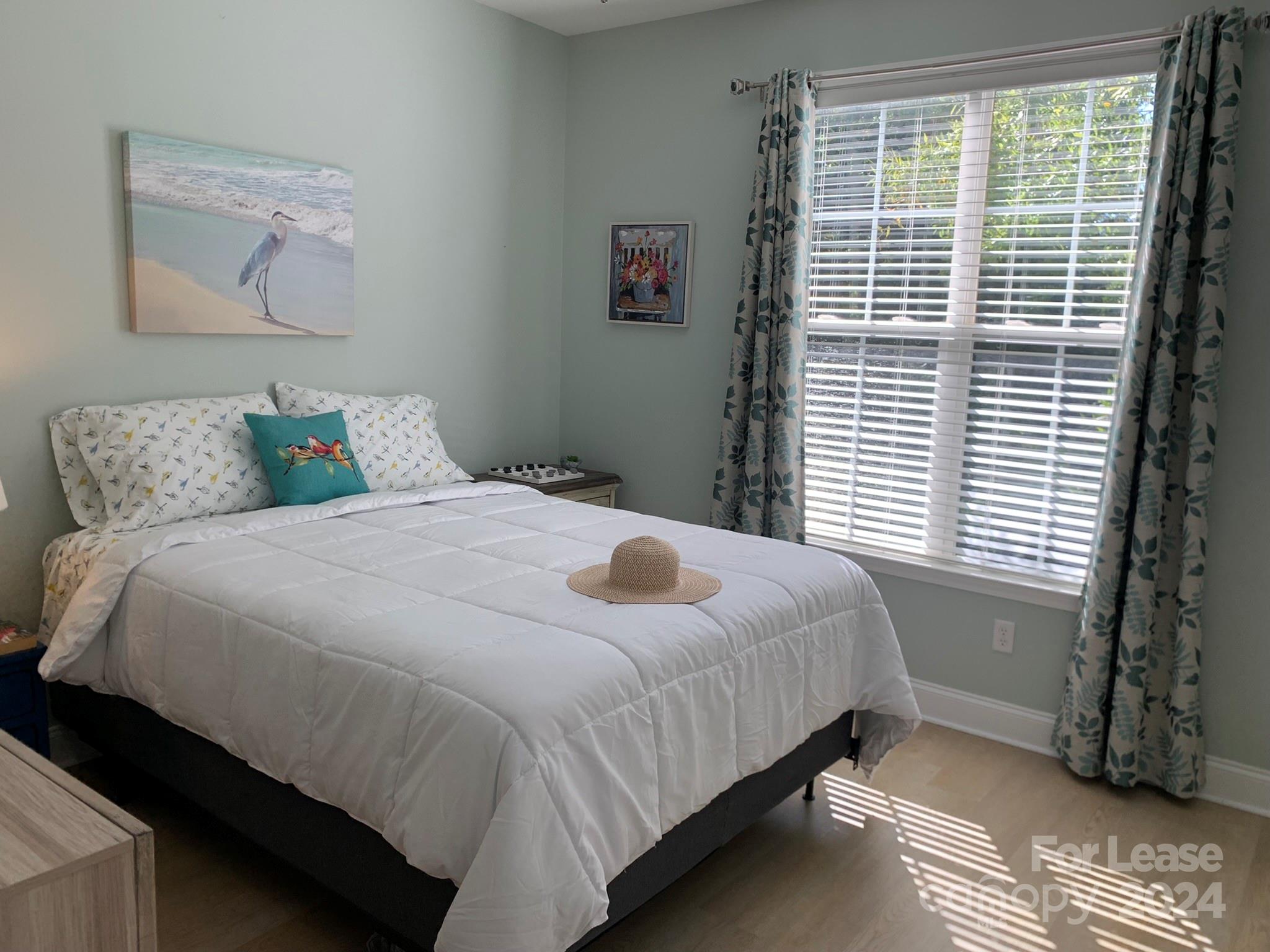 Edinburgh Square - Residential Lease