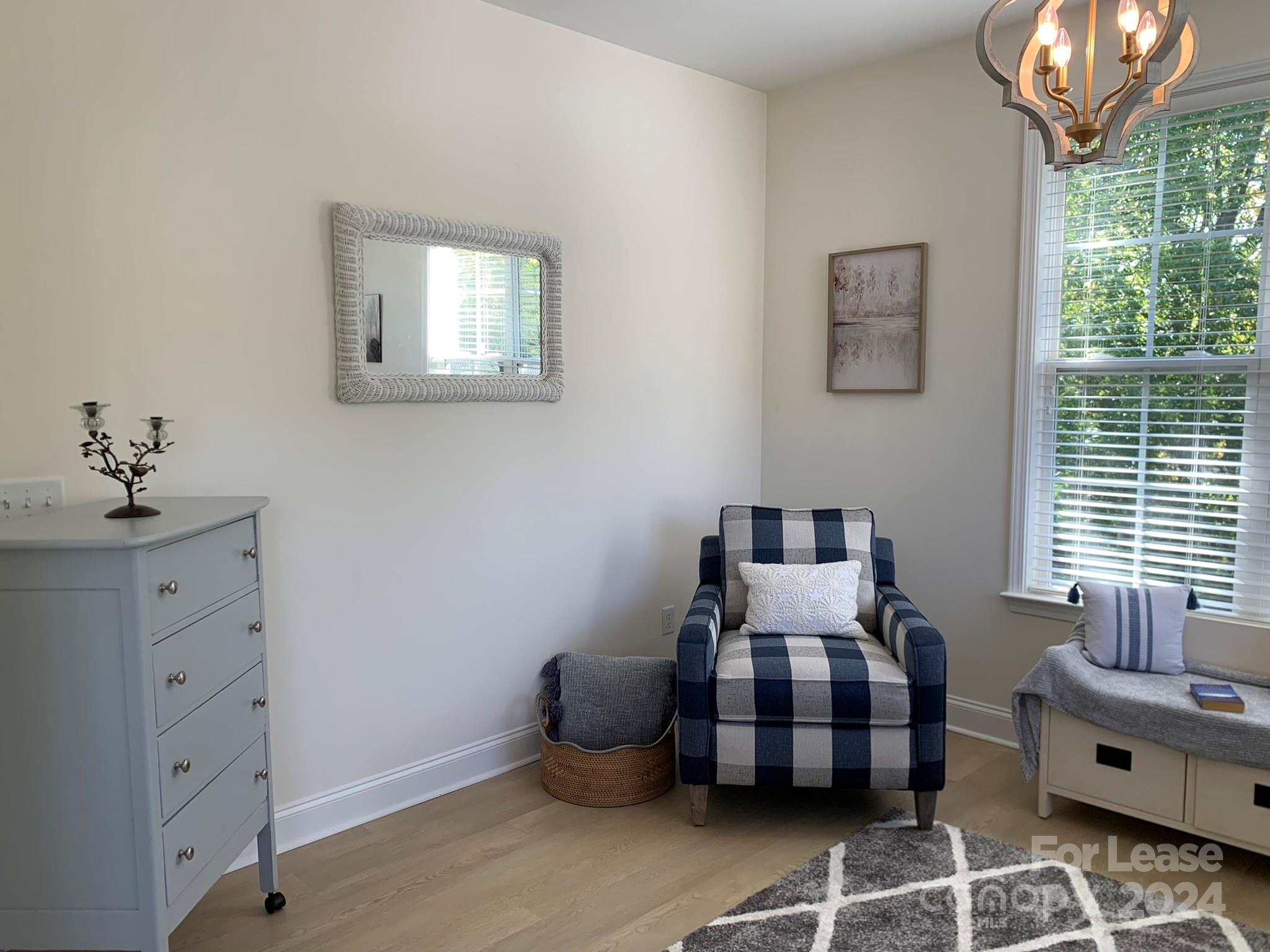 Edinburgh Square - Residential Lease