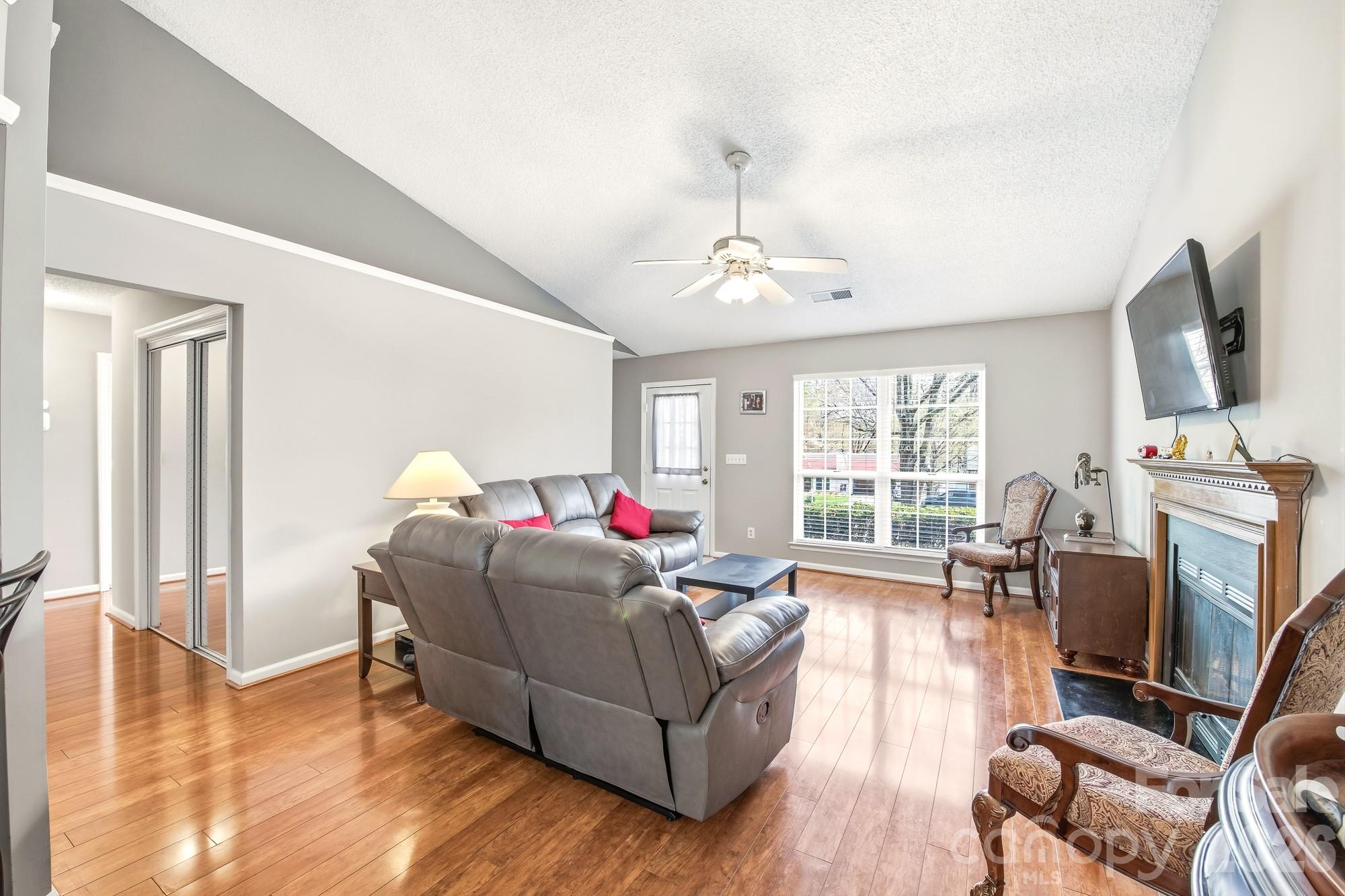 9208 Chislehurst Road